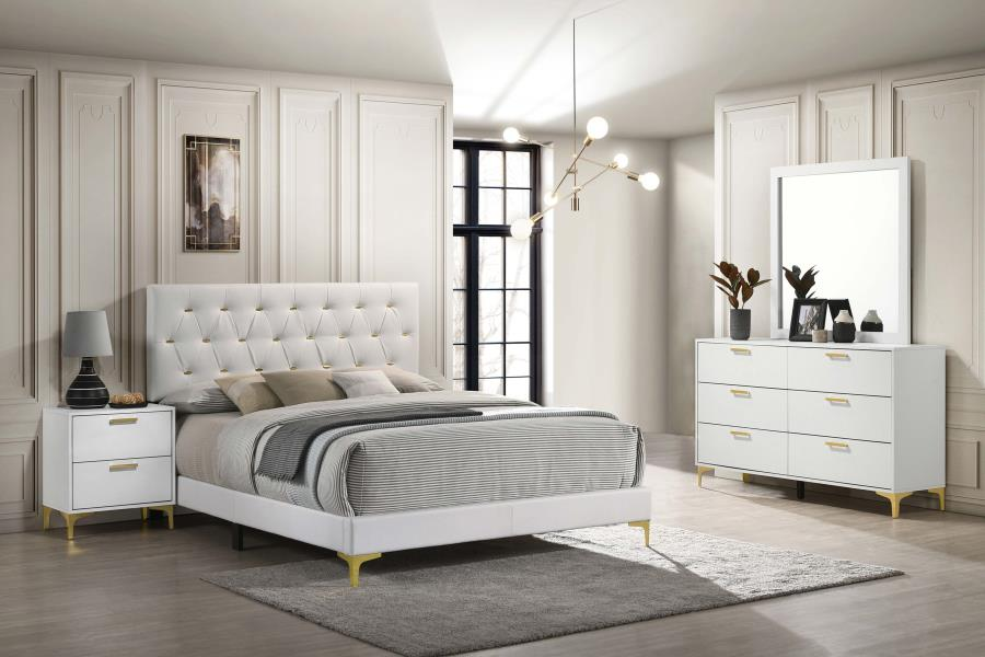 Juego de dormitorio Kendall de 4 piezas en color blanco con cama tamaño king 224401KE-S4 