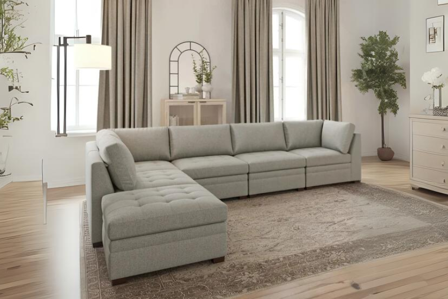 Thomasville Tisdale Modular Sectional 5-piece Boucle with Storage Ottoman Floor Model