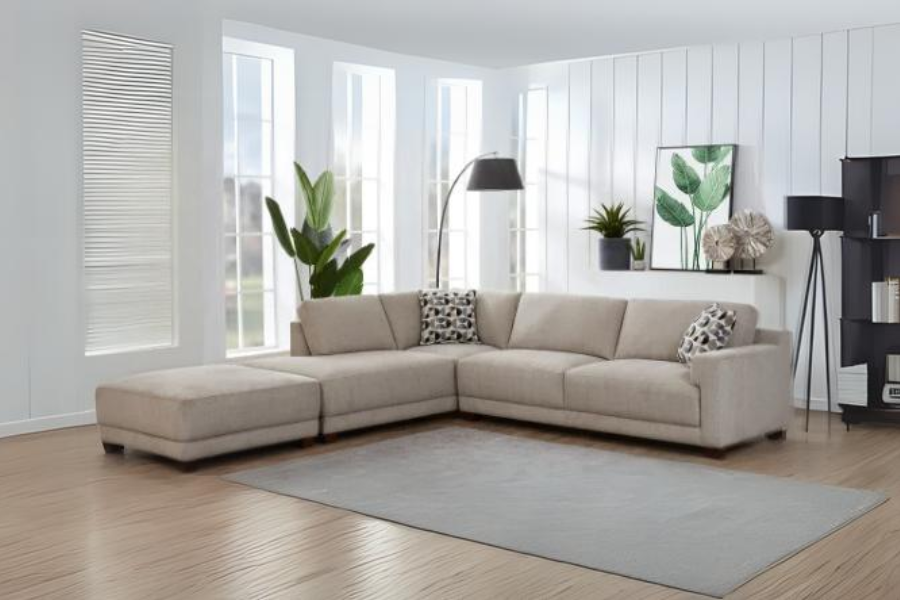 Raylin Fabric Sectional Floor Model