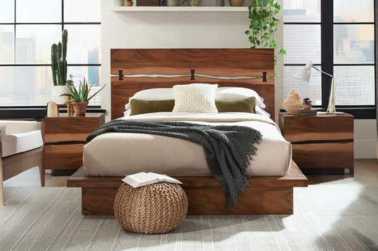 Cama Queen con paneles Winslow Wood en nogal ahumado y grano de café 223250Q 