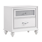 Juego de dormitorio Barzini Eastern King de 5 piezas en color blanco 300843KE-S5 