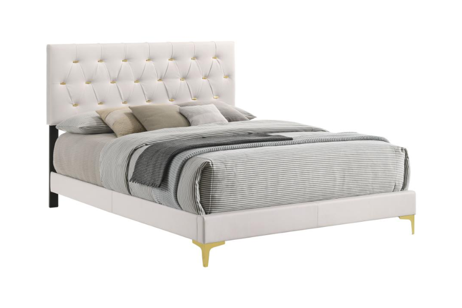 Cama King tapizada con paneles en color blanco Kendall 224401KE 