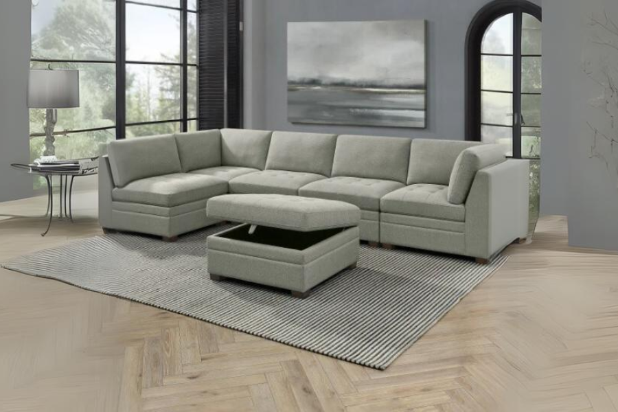 Thomasville Tisdale Fabric Sectional with Storage Ottoman