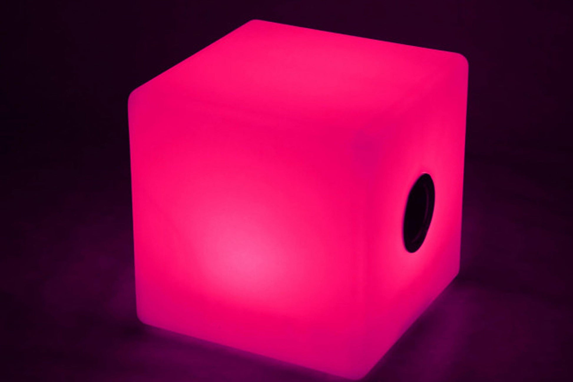 LED Cube with Speaker - Venini Furniture 