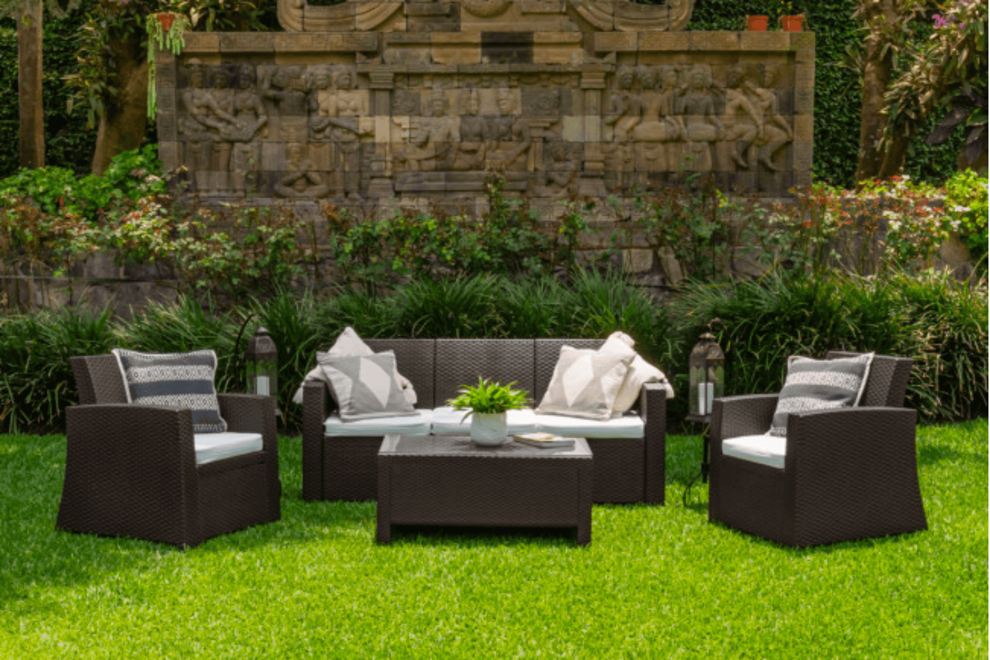 outdoor coffee table with glass