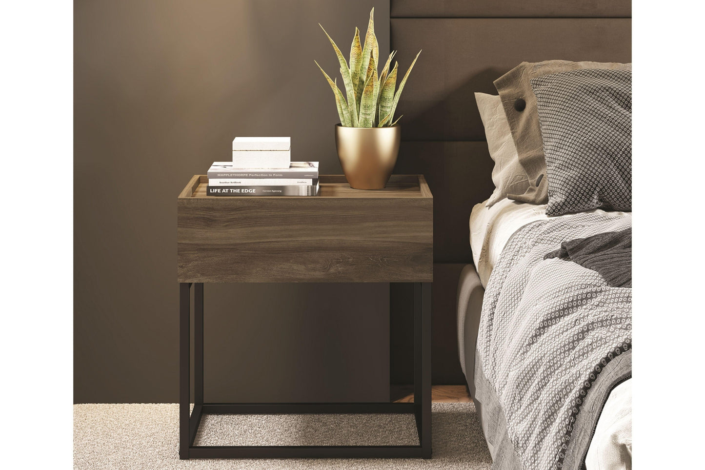 Noa Nightstand Model KD-B160 - Venini Furniture 