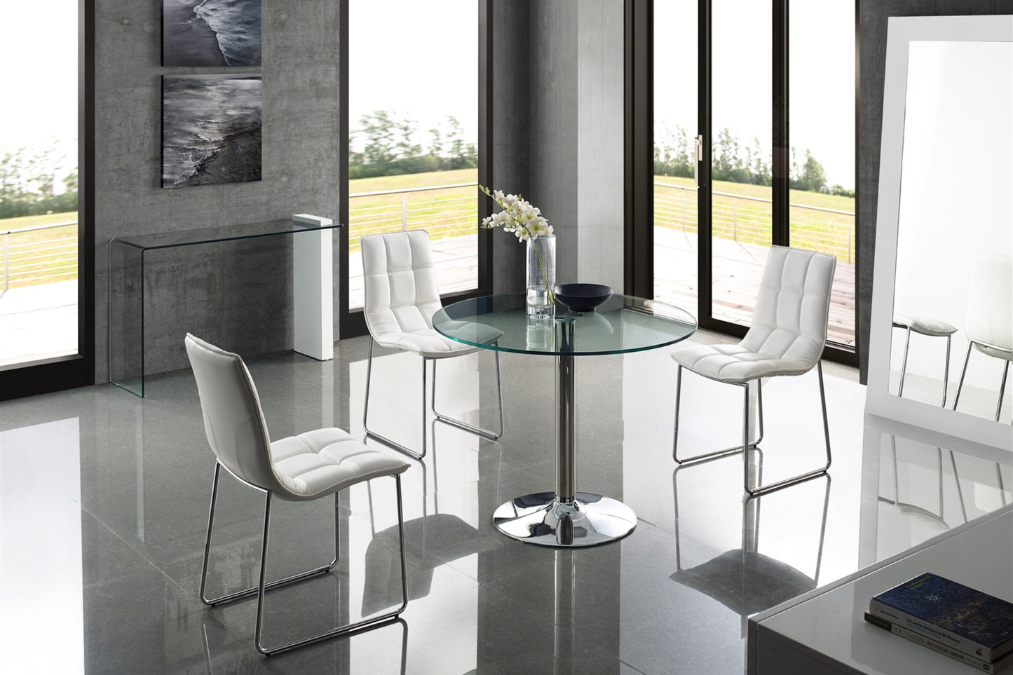 dining chair in black or white pu-leather