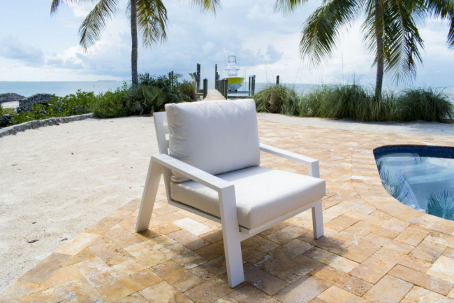 Mykonos Lounge Chair w/off-white cushion - Venini Furniture 